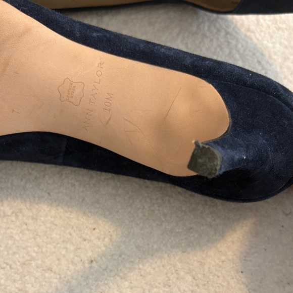 Suede Pumps - Picture 6 of 6